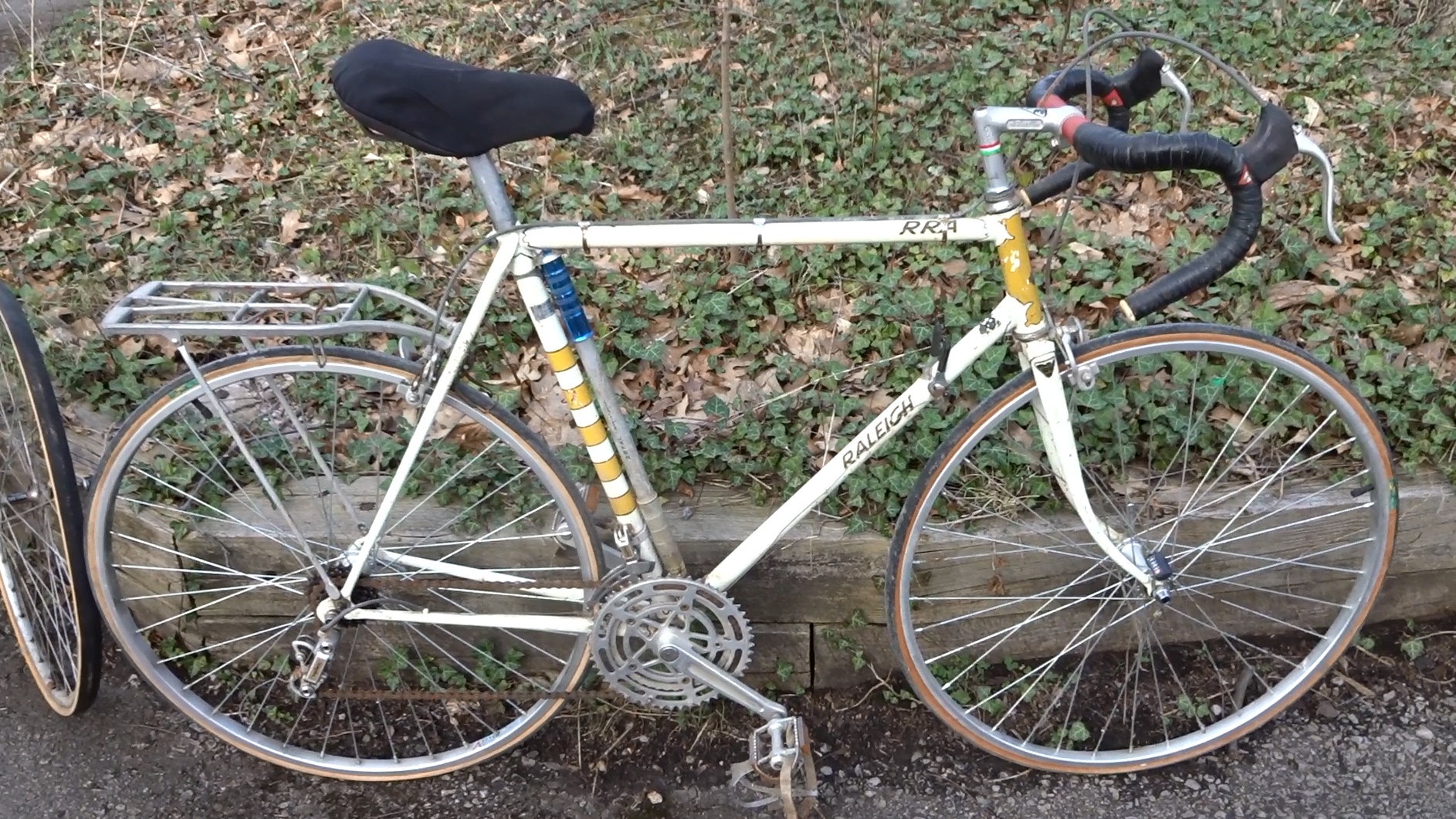 Craigslist Rare Bike Find - 1973 Raleigh RRA (Raleigh ...